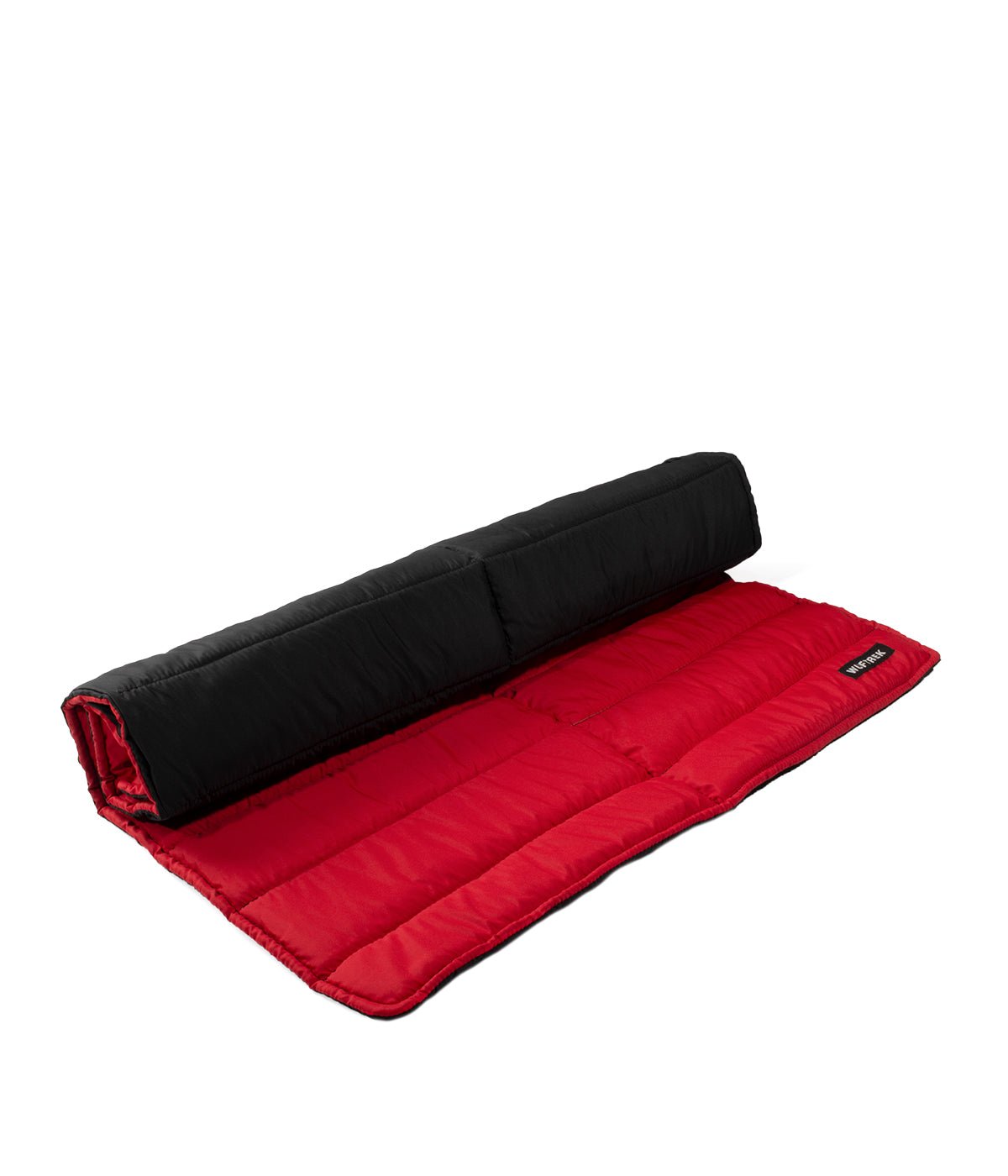 Una cama para perros medio enrollada en color rojo