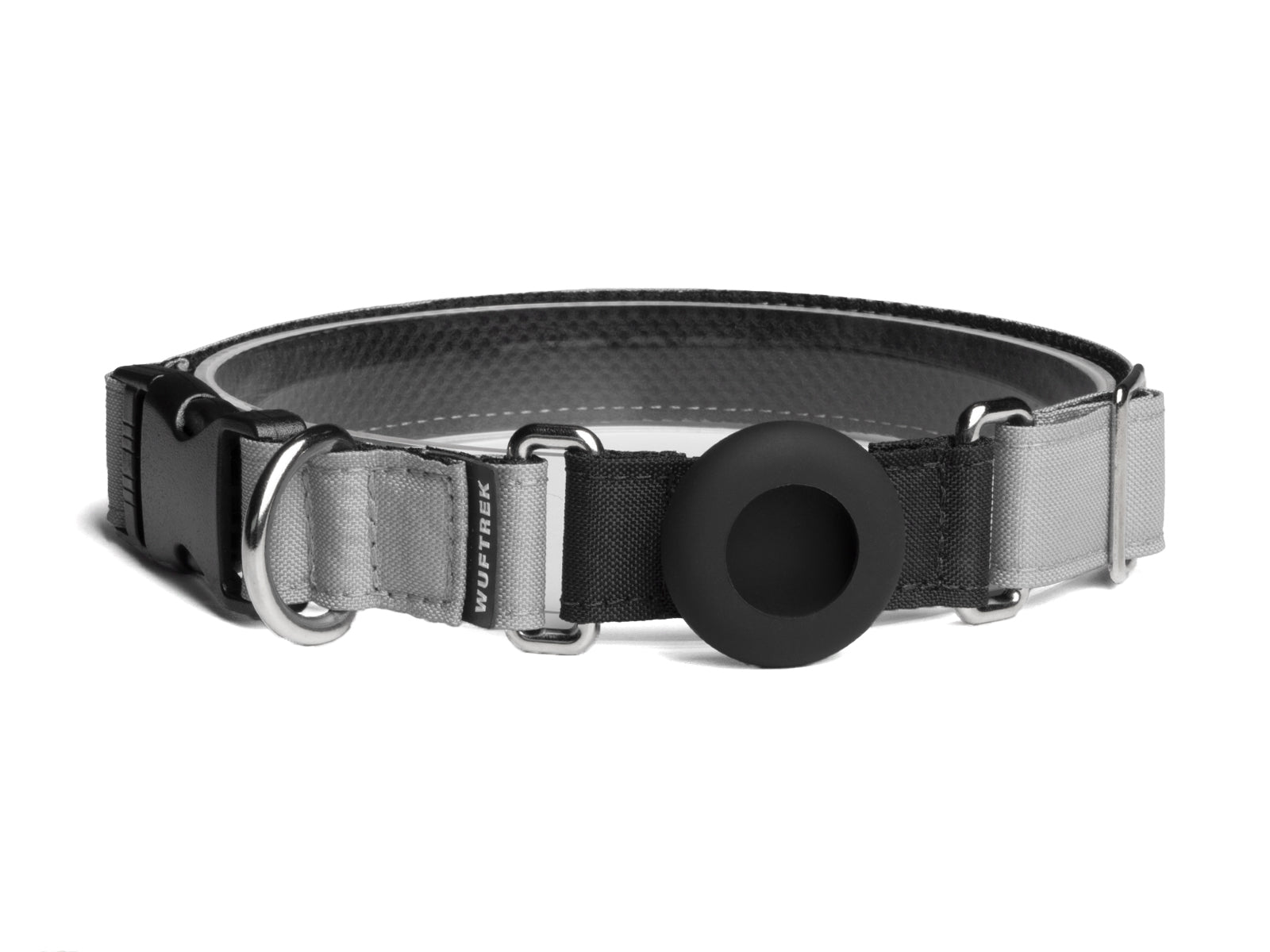 Un collar para perros color gris claro