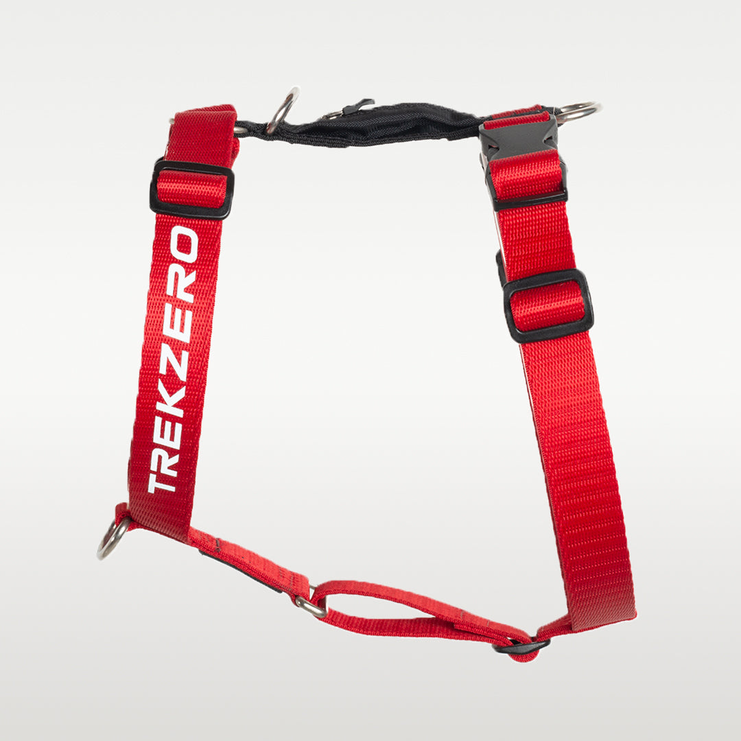 Construcción ultraligera del arnés TrekZero H-Series para perros