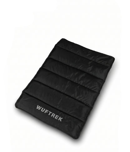 Cama para perros TrekMat Black extendida - WUFTREK