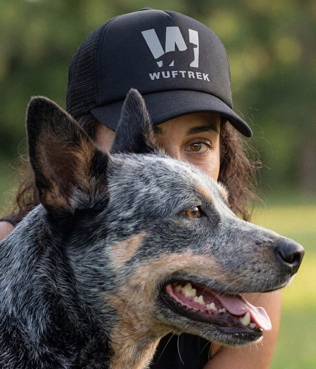 Gorra Trucker WUFTREK - Black